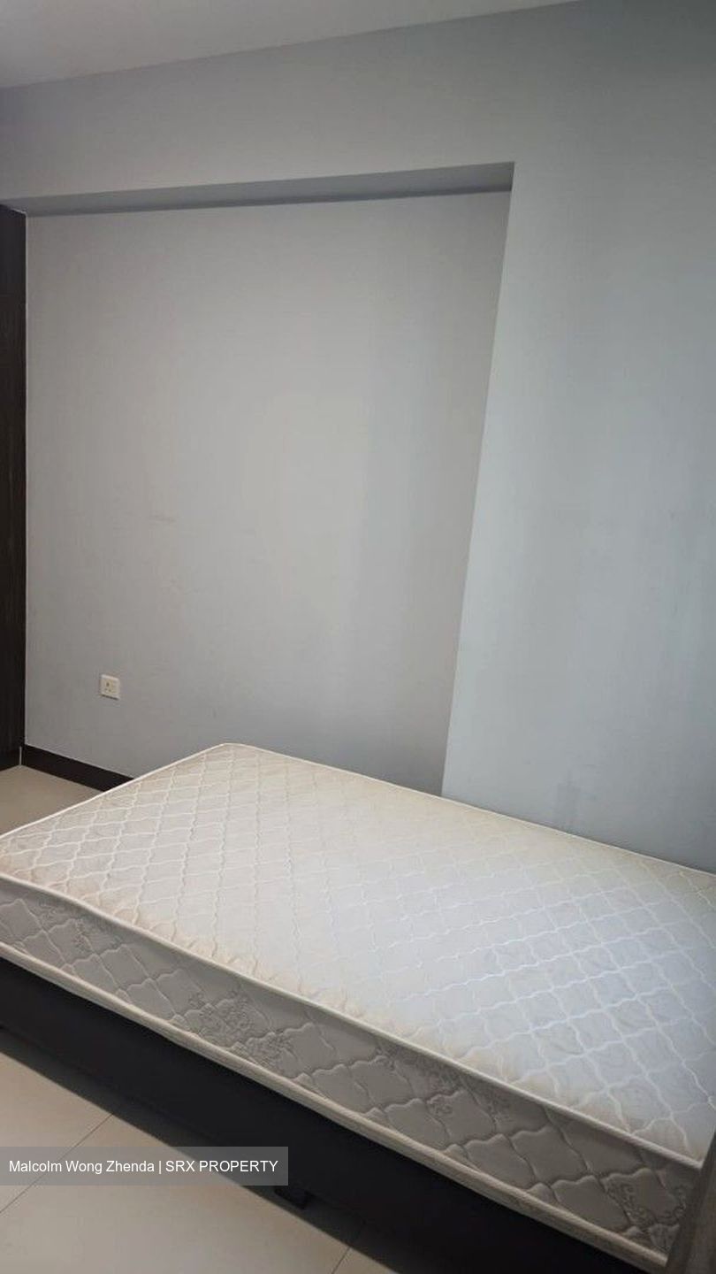 Upper Serangoon Crescent (Hougang),  #512247541